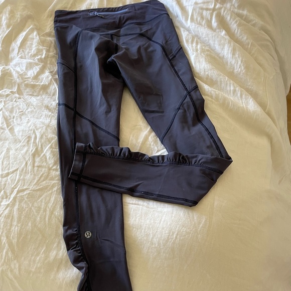 Lululemon Running Tight size 4 (but I’m a size 6 in todays sizing and these fit) - Picture 4 of 5